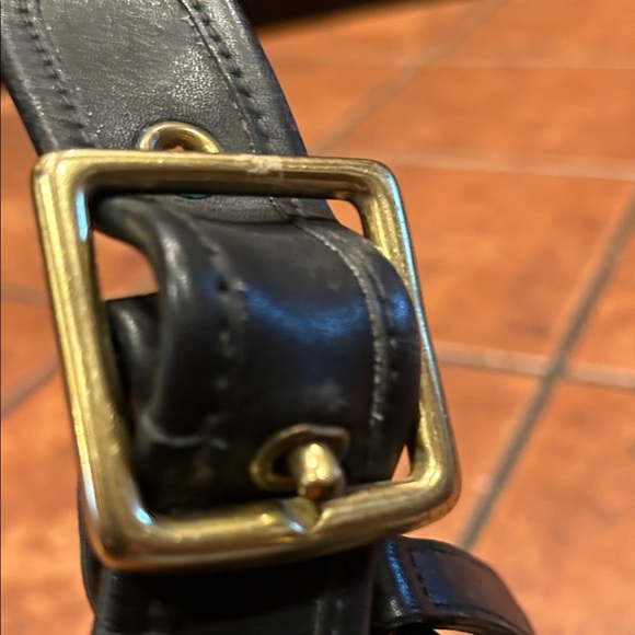 Coach Vintage Black Legacy Leather Shoulder Bag - Picture 5 of 16